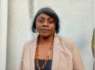Madeleine Moembo, médecin biologiste médical et coach en ménopause